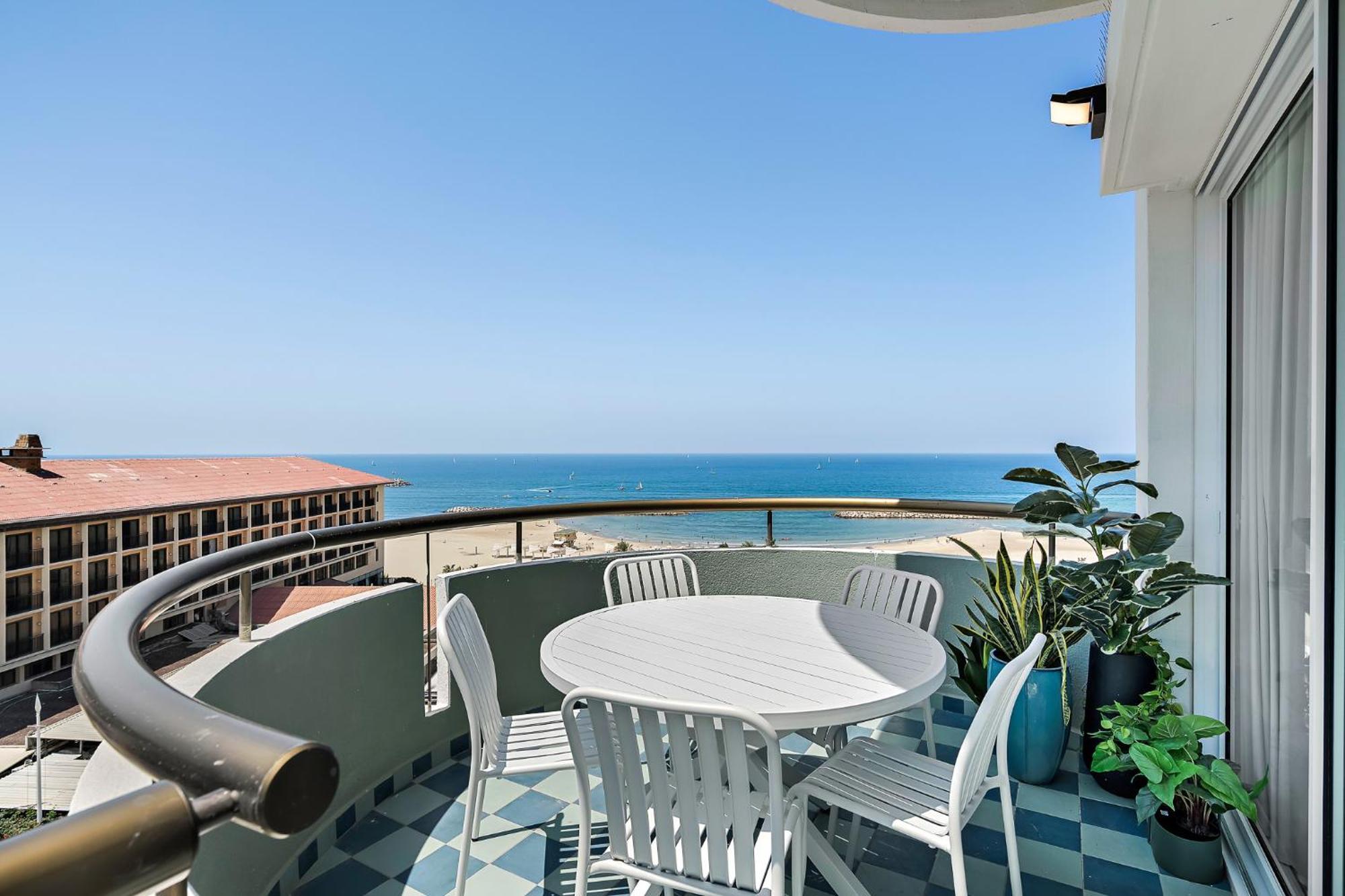 Herzelia Sunsets Paradise 2Br With Parking By Beachfront Stay מראה חיצוני תמונה